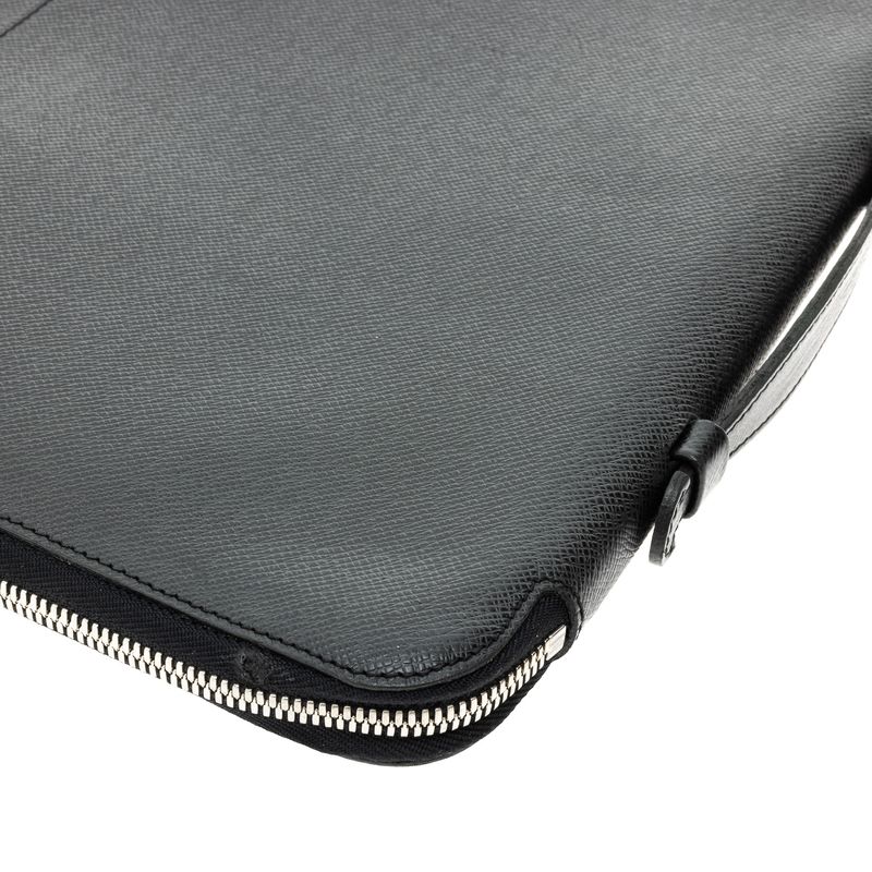 Pasta-de-Documento-Louis-Vuitton-Couro-Preta
