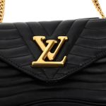 Bolsa-Louis-Vuiton-New-Wave-Chain-MM-Preta