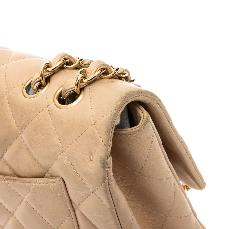 Bolsa-Chanel-Classic-Flap-Lambskin-Bege