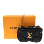 Bolsa-Louis-Vuiton-New-Wave-Chain-MM-Preta