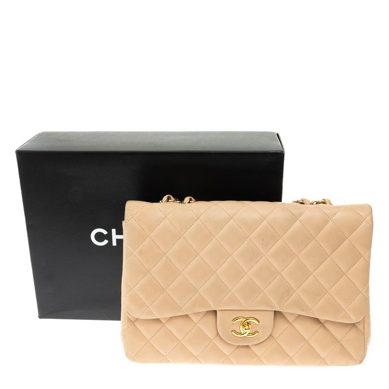 Bolsa-Chanel-Classic-Flap-Lambskin-Bege