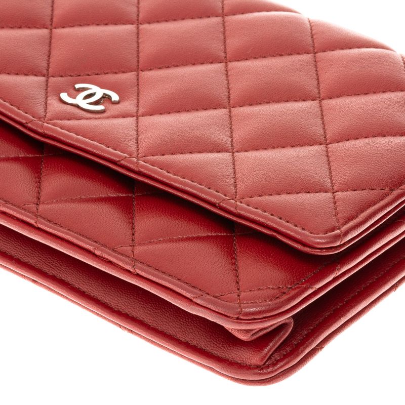 Bolsa-Chanel-WOC-Lambskin-Vermelha