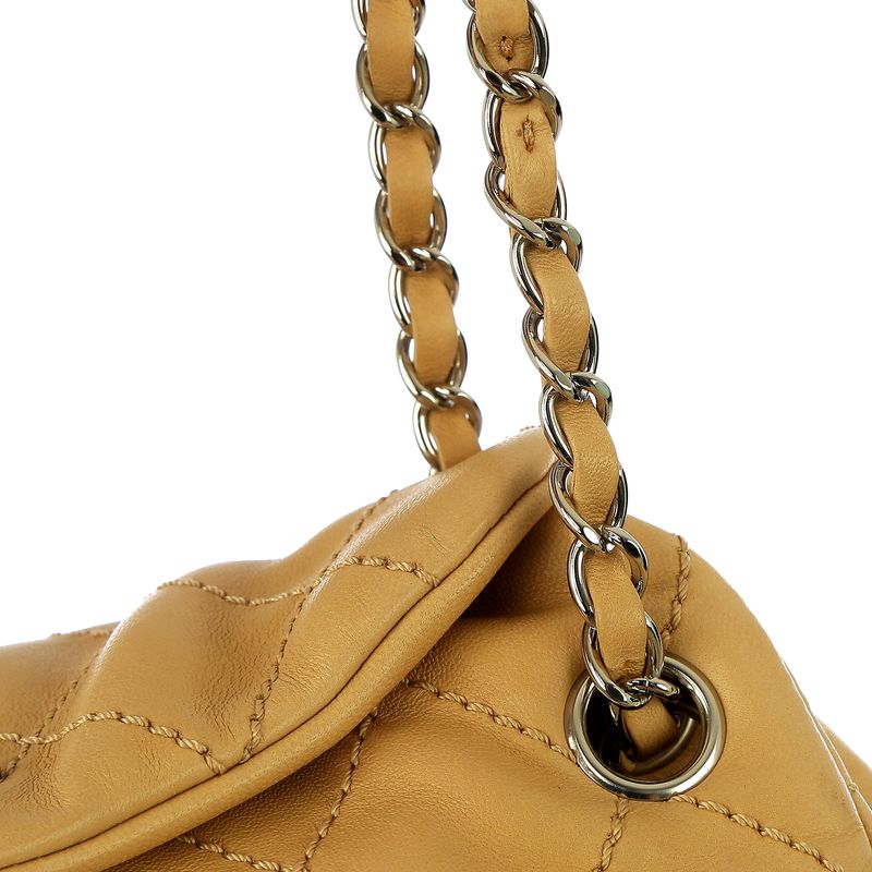 Bolsa-Chanel-Matelasse-Bege