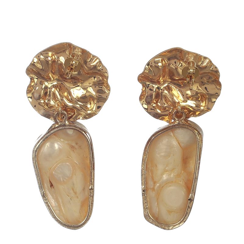 Brinco-Dourado-e-Pedra-Cintilante