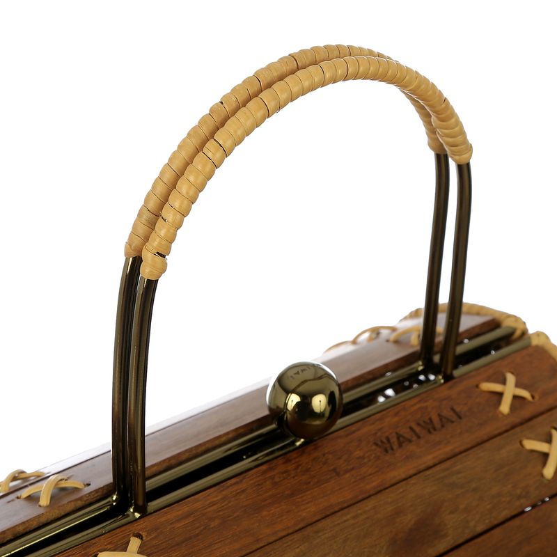 Bolsa-Wai-Wai-Madeira-e-Vime-