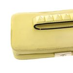 Clutch-Valentino-Garavani-Rockstuds-Amarela