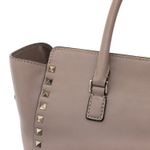 Bolsa-Valentino-Garavani-Rockstud-Tote-Bege
