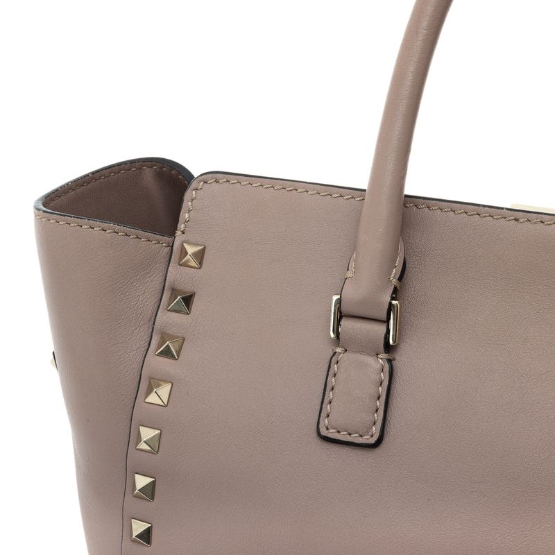 Bolsa-Valentino-Garavani-Rockstud-Tote-Bege