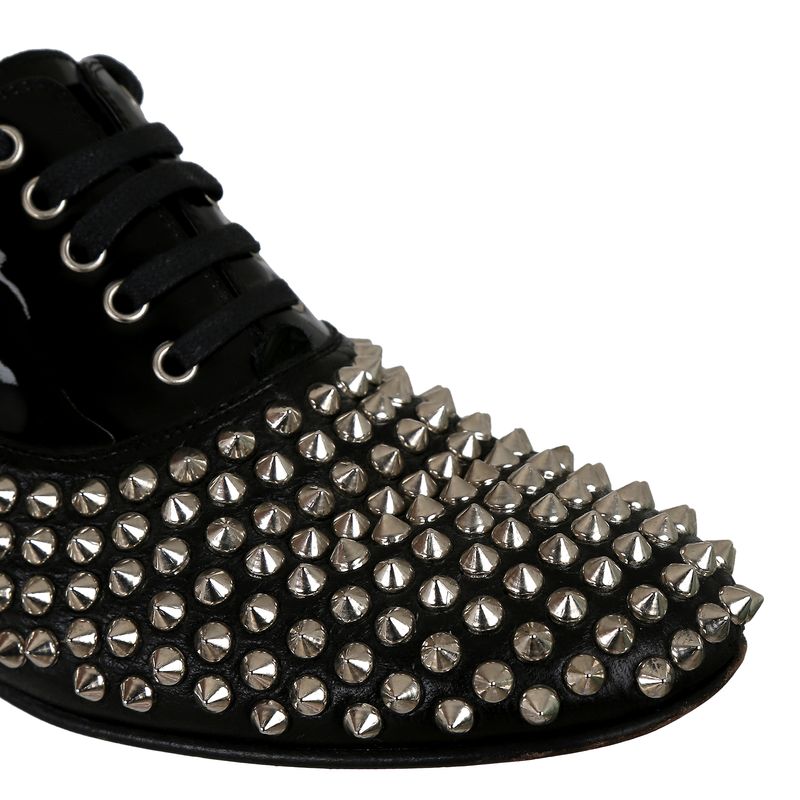 82504-Oxford-Christian-Louboutin-Donna-Spike-Preto-6