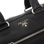 Bolsa-Prada-Ziper-Vitelo-Daino-Preta