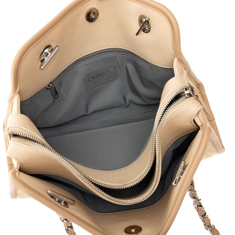 Bolsa-Chanel-Caviar-Creme