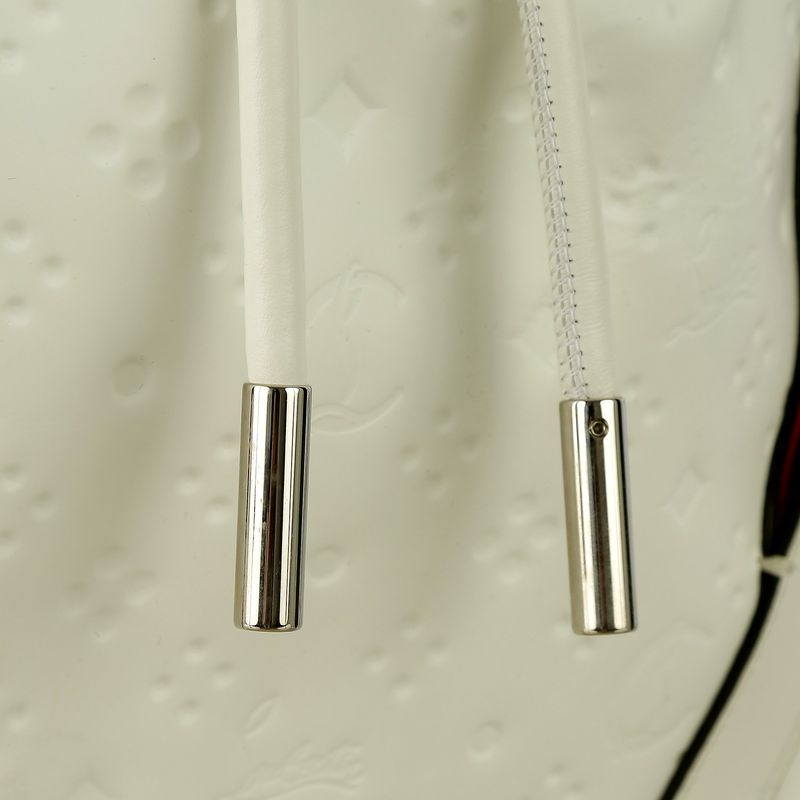 82604-Mochila-Christian-Louboutin-Explorafunk-Couro-Branca-7