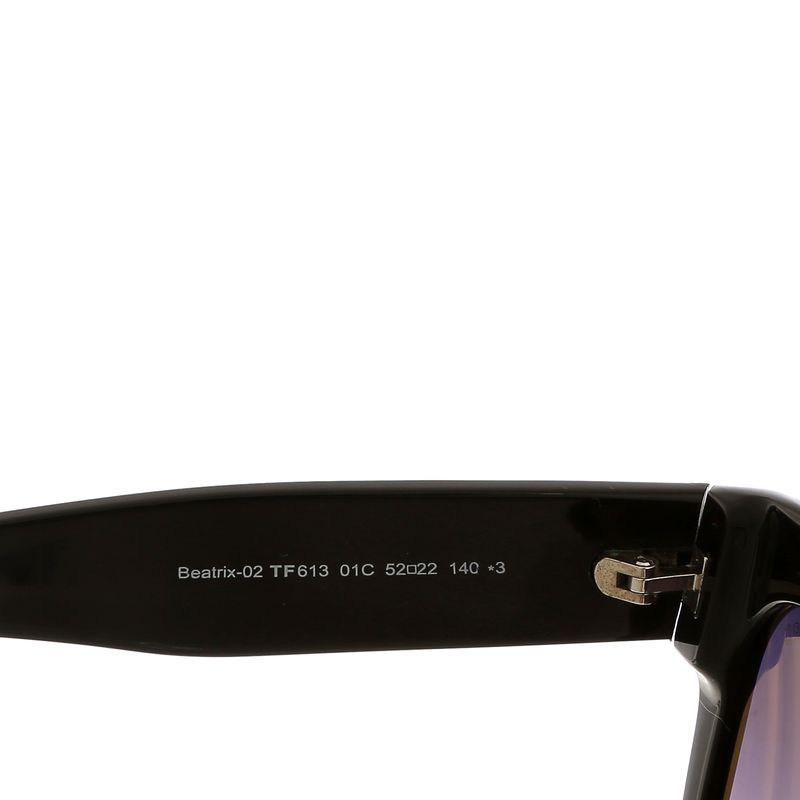 Oculos-Tom-Ford-FT0613-BEATRIX-02-01C-Preto