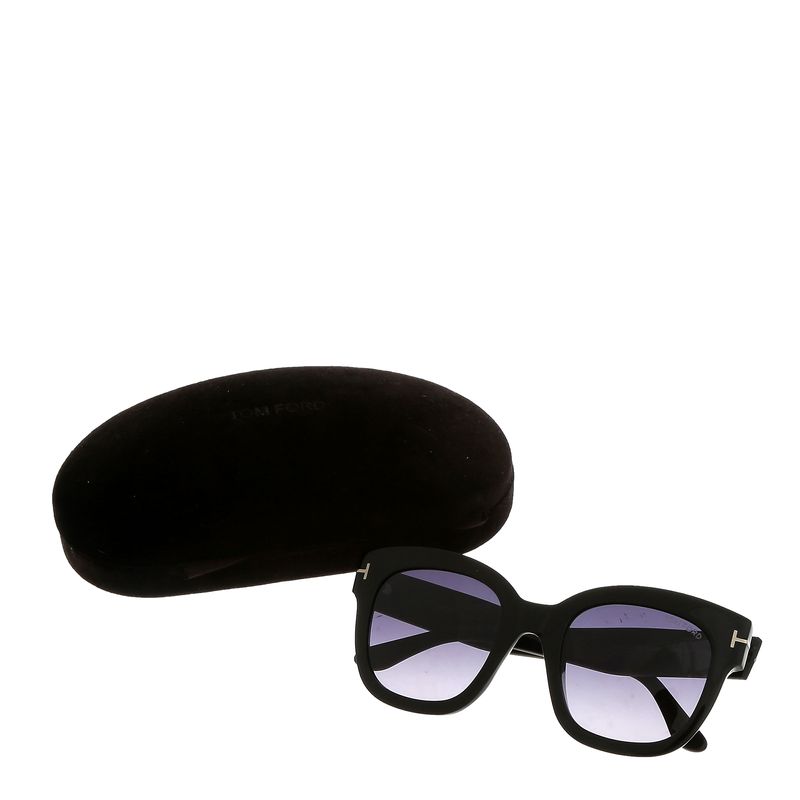Oculos-Tom-Ford-FT0613-BEATRIX-02-01C-Preto