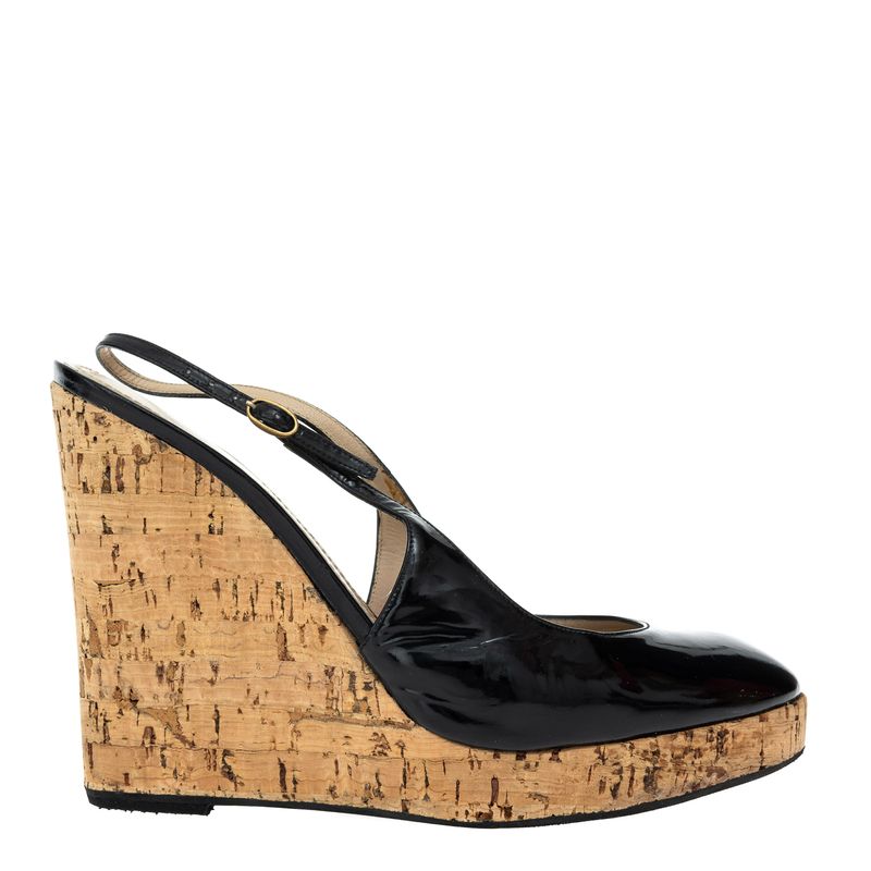 Anabela-Saint-Laurent-Verniz-Preto-e-Cortica