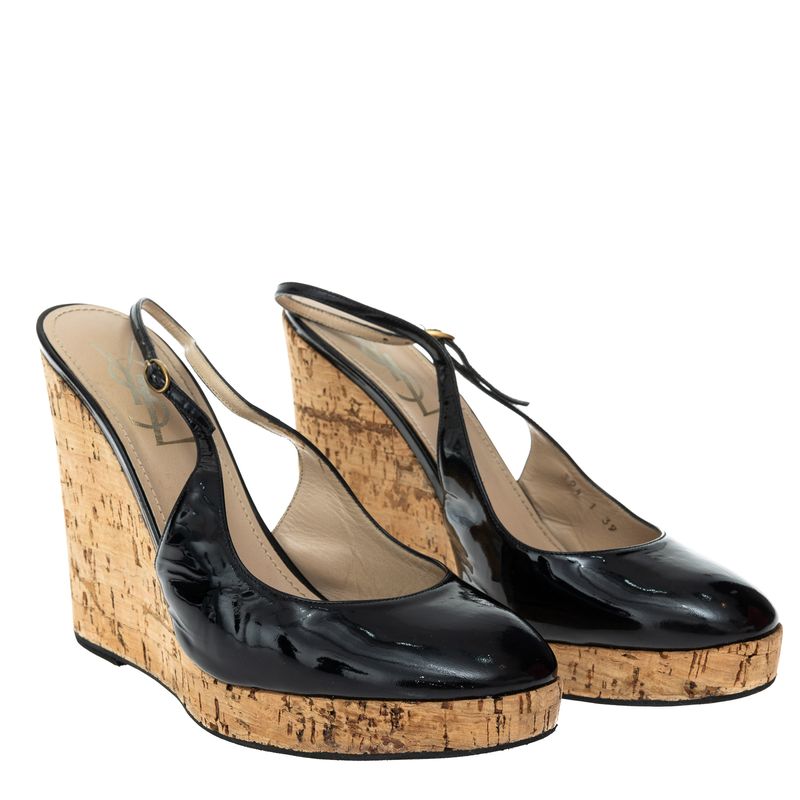 Anabela-Saint-Laurent-Verniz-Preto-e-Cortica