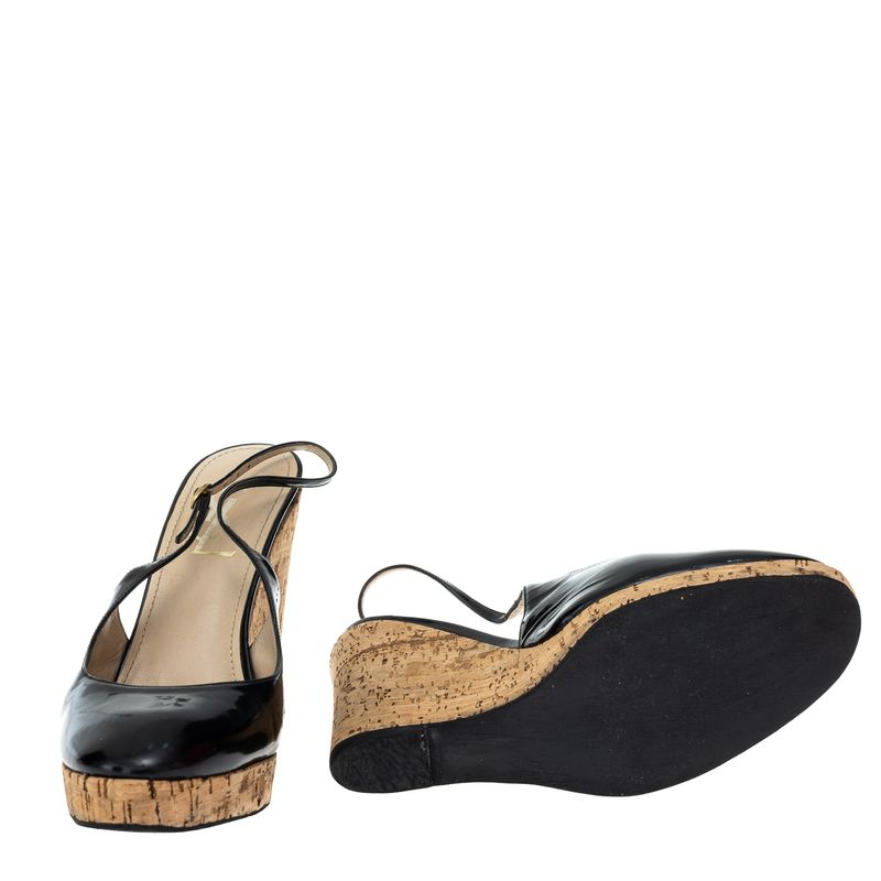Anabela-Saint-Laurent-Verniz-Preto-e-Cortica