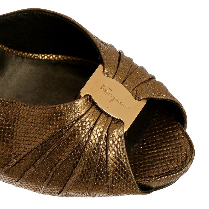 Peep-Toe-Salvatore-Ferragamo-Dourado