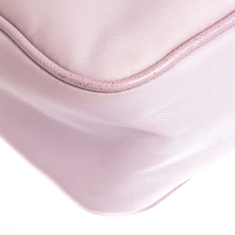 Bolsa-Prada-Re-Edition-2005-Re-Nylon-Rosa