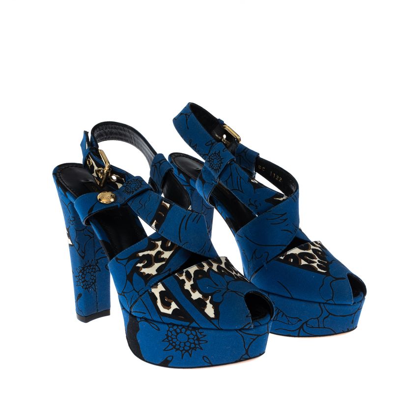 Sandalia-Louis-Vuitton-Tecido-Estampado-Azul
