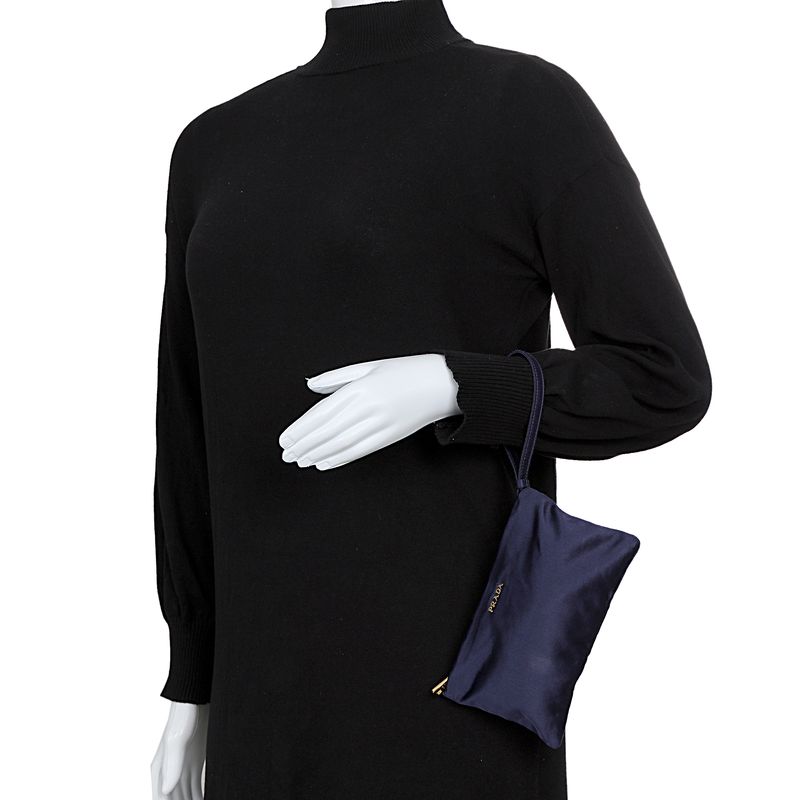 Clutch-Prada-Cetim-Azul