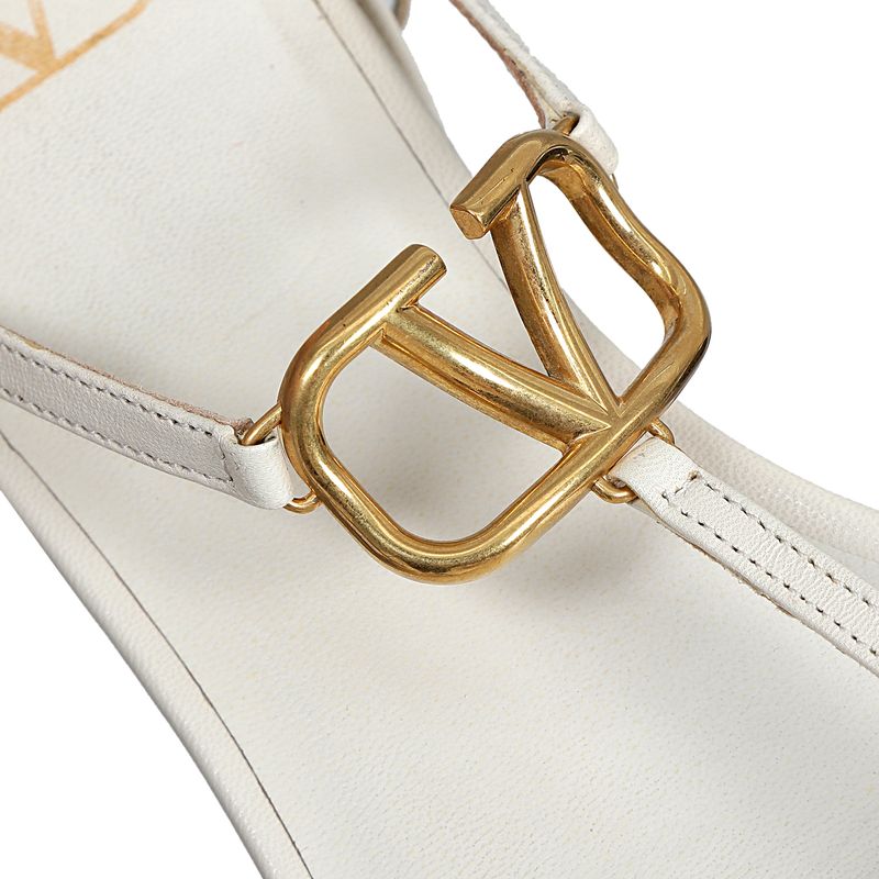 Rasteira-Valentino-Couro-Creme