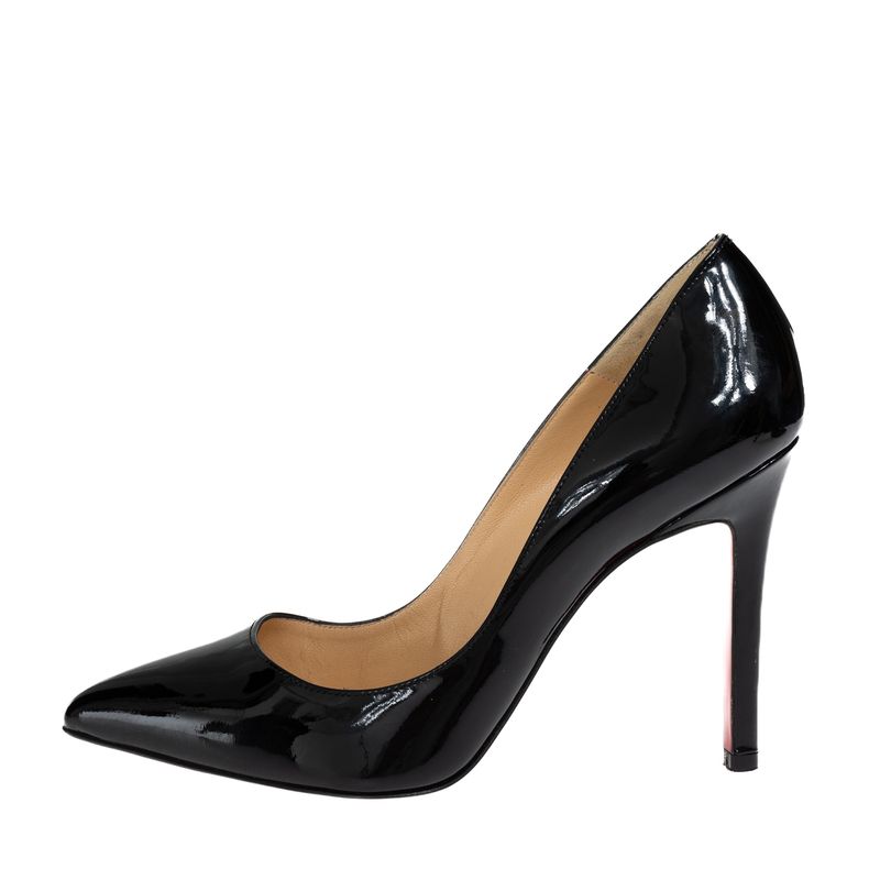 74262-Scarpin-Christian-Louboutin-Verniz-Preto-3