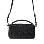 Bolsa-Fendi-Phone-Baguette-Preta