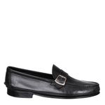 Mocassim-Couro-Preto-e-Fivela-Prateada