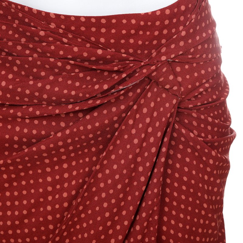 Saia-Cris-Barros-Poa-Vermelho-