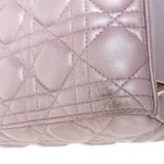 Bolsa-Christian-Dior-Lady-Dior-Media-Rosa-Perolado