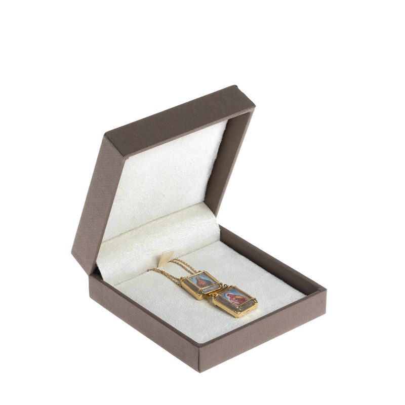 Escapulario-Carla-Amorim-Ouro-Amarelo-