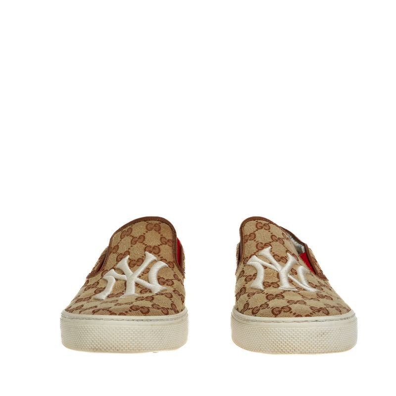 Tenis-Gucci-Slip-On-NY-Yankees-GG-Canvas