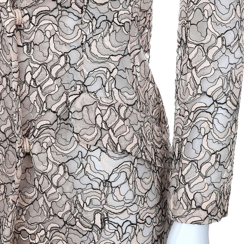 Sobretudo-Christian-Dior-Renda-e-Transparencia-Bicolor
