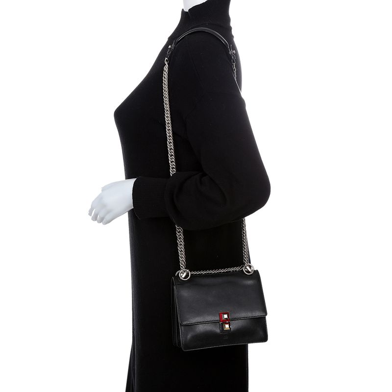 Bolsa-Fendi-Kan-Couro-Preto-