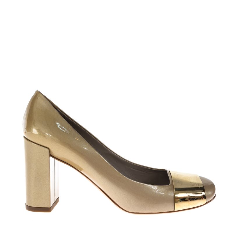 Sapato-Louis-Vuitton-Metal-e-Verniz-Dourado