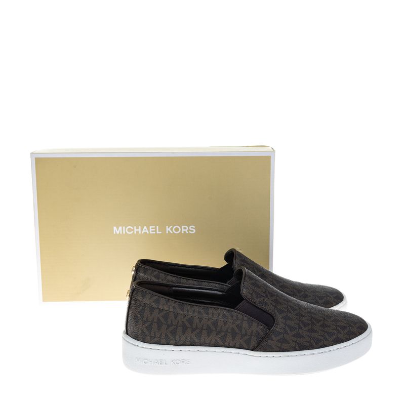 Tenis-Michael-Kors-Slip-On-Couro-Monograma