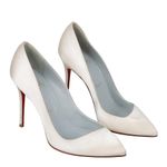 83480-Scarpin-Christian-Louboutin-Cetim-Creme-verso