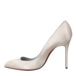 83480-Scarpin-Christian-Louboutin-Cetim-Creme-3