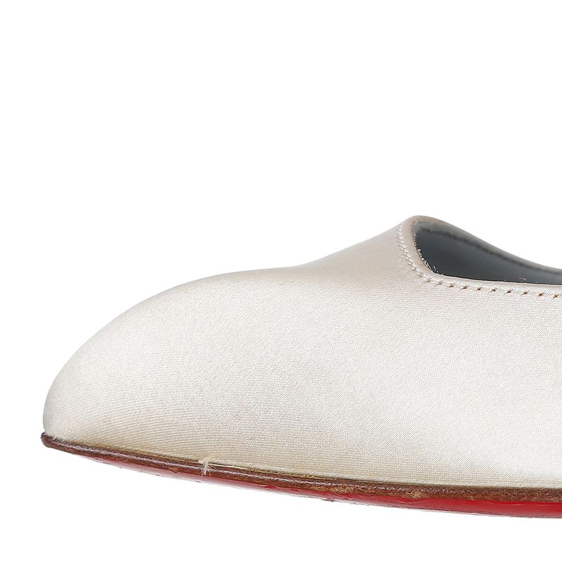 83480-Scarpin-Christian-Louboutin-Cetim-Creme-6
