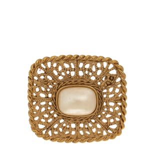 Broche Givenchy Desenhos Dourado e Pedra Perolada