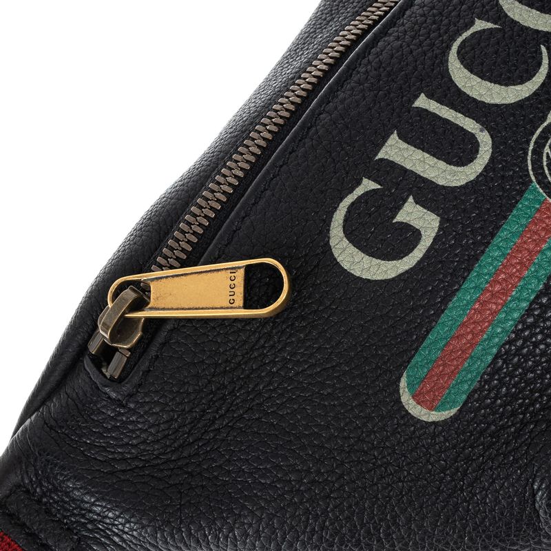 Pochete-Gucci-Logo-Couro-Preta