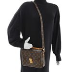 74987-Bolsa-Louis-Vuitton-Pochette-Metis-Monograma-verso