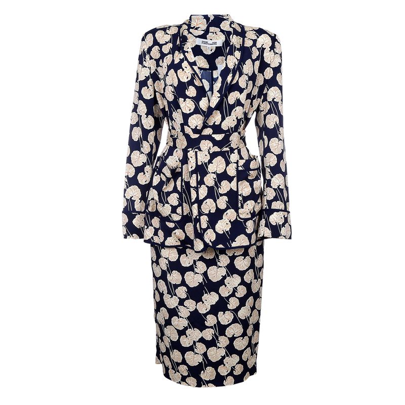 Conjunto-Diane-Von-Furstenberg-Estampado-Azul-Marinho-
