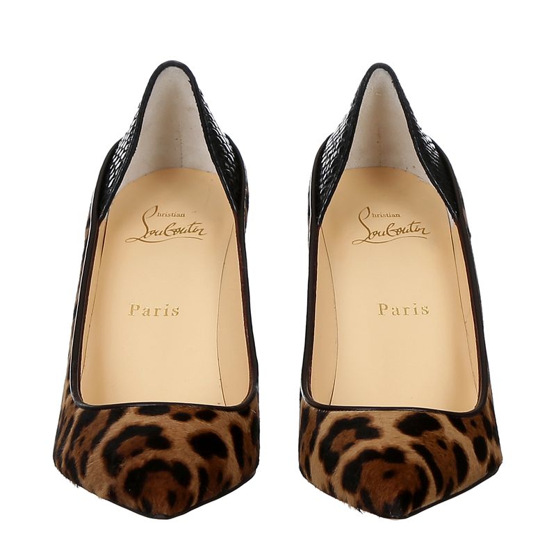 83581-Scarpin-Christian-Louboutin-Pelos-Animal-Print-4
