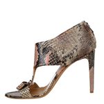83623-Sandalia-Salvatore-Ferragamo-Couro-Exotico-e-Tachas-3