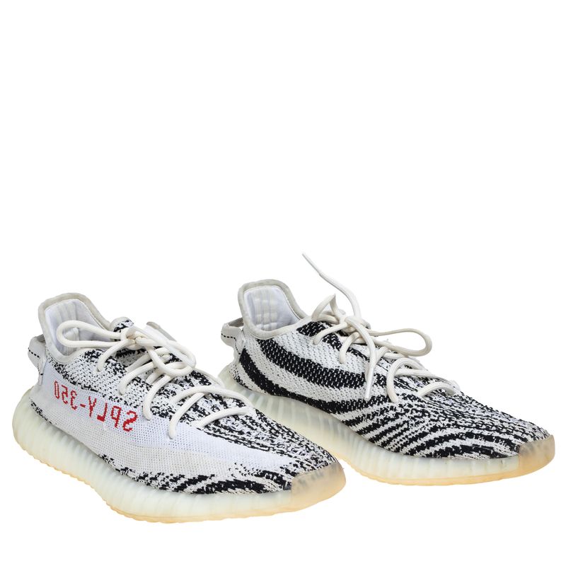 Tenis-Adidas-Yeezy-Branco-e-Preto