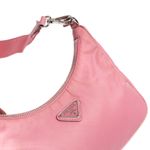 Bolsa-Prada-Re-Edition-2005-Re-Nylon-Rosa