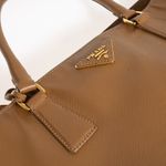Bolsa-Prada-Tote-Saffiano-Caramelo