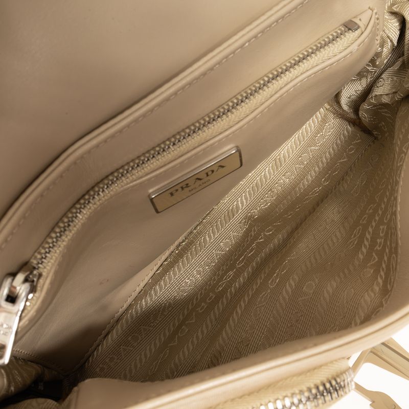 Bolsa-Prada-Pocket-Couro-Escovado-e-Nylon-Bege